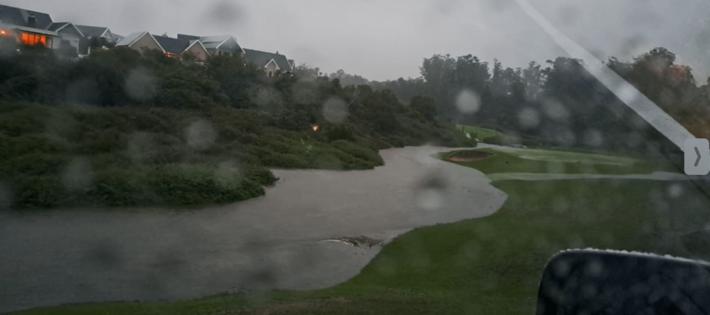 A brief sit-down with Kingswood greenkeeper Ivan van Heerden is of the essence when wanting to know how it’s really going on the golf course.