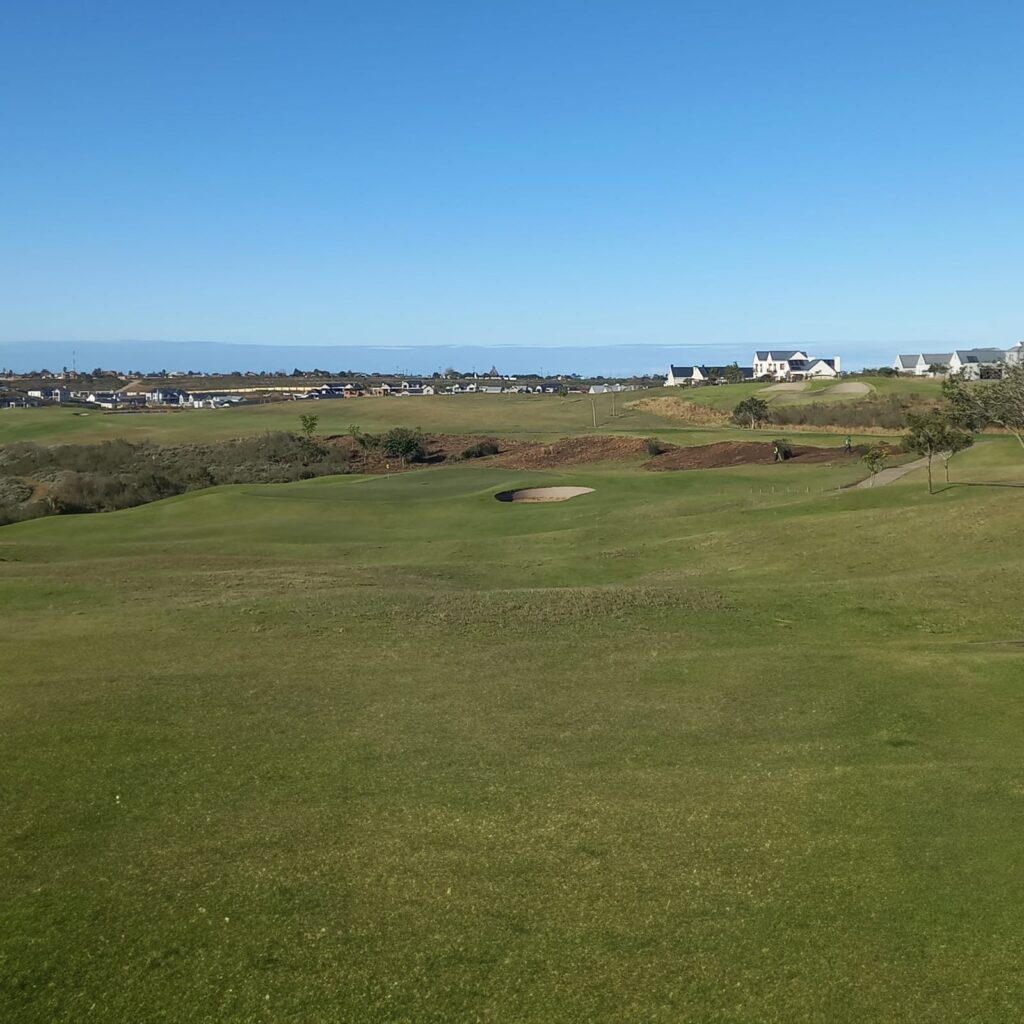 GOLF On large patch and small falls